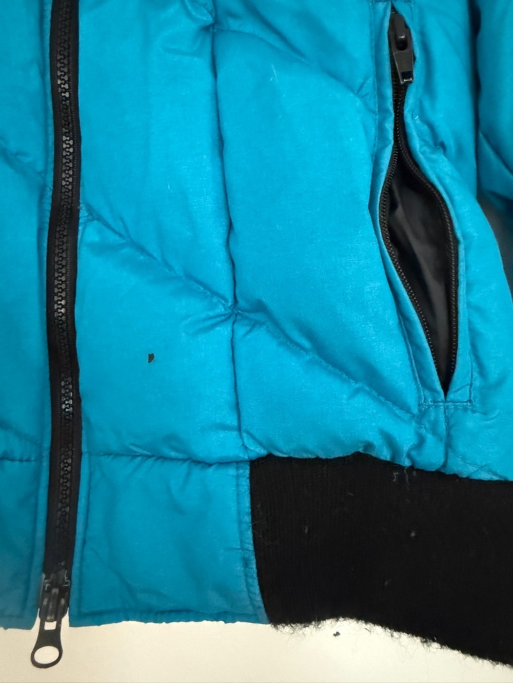 CB Sports Cropped Puffer Jacket - Picture 6 of 6